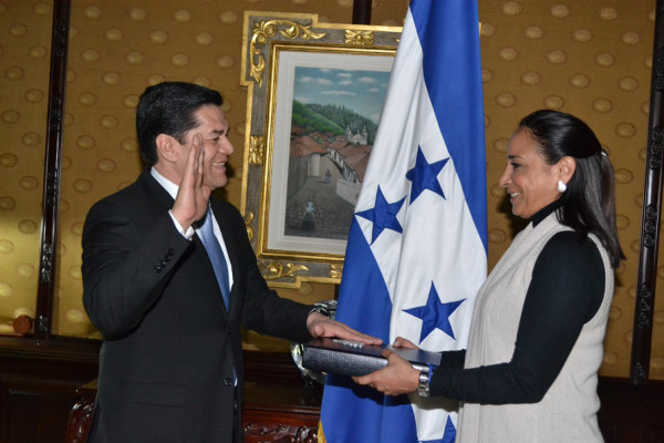 Nelson Rafael Valencia es el nuevo embajador de Honduras en Kuwait