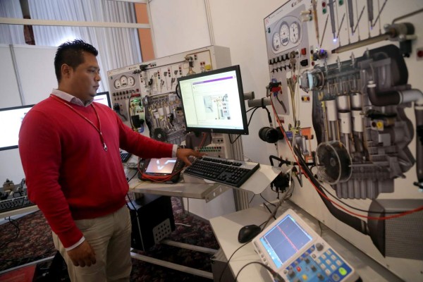 Cambios en la industria demandan la formación de más ingenieros
