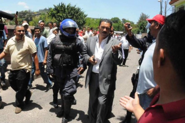 Policías comparecerán en caso de taxista asesinado por diputado