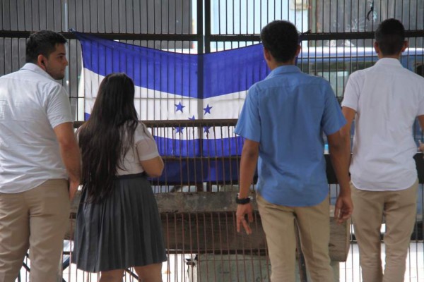 Hoy inicia matrícula para la jornada nocturna en el José Trinidad Reyes