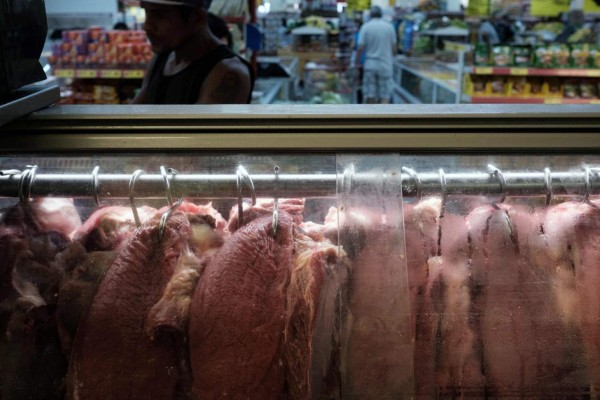 Chile y China reabren su mercado a carne brasileña
