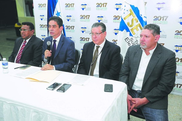 Voto en línea continua facilitará el proceso electoral, según el TSE