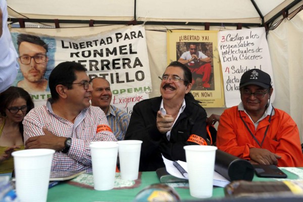 Mel Zelaya: 'Es difícil que Hernández se sostenga en el poder”