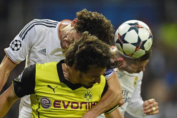 Real Madrid golea al Borussia Dortmund y pone un pie en semifinales