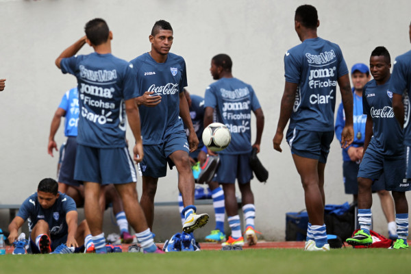 Honduras olvida el 'Aztecazo' y se concentra en Panamá