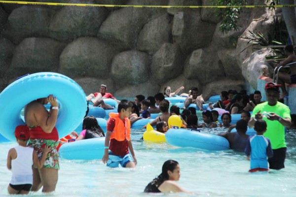 Familias promueven el turismo local en feriado morazánico