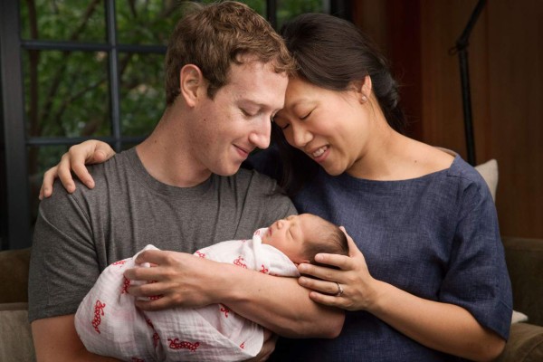 Zuckerberg es papá y dona su fortuna de Facebook