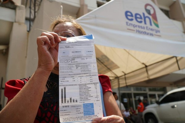 Anuncian leve rebaja del 1.5% a la tarifa de energía