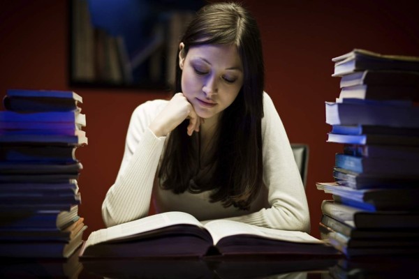 Si eres estudiante, ¡cuidado con las desveladas!