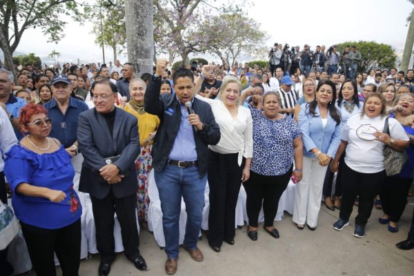 PN celebra su 118 aniversario sin sus máximos dirigentes