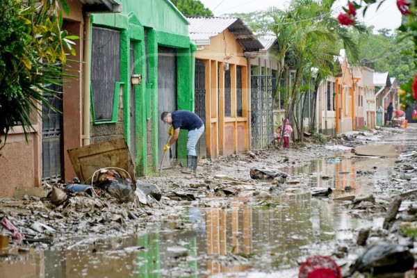 'Mientras Dios nos permita seguir, seguiremos”, poblador de la Planeta