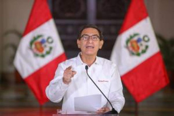 Presidente de Perú acusa al jefe del Congreso de 'conspiración' para destituirlo