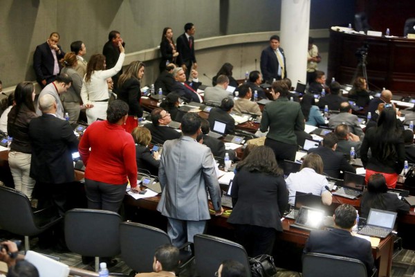 Otro zafarrancho de Libre en el CN