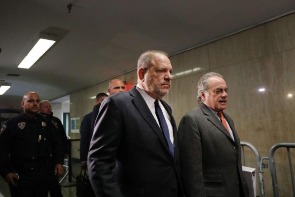 Weinstein vuelve a la corte para buscar que sean retirados los cargos en su contra