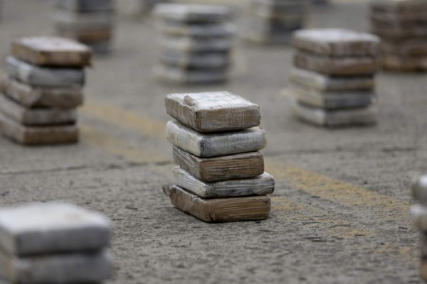 Guatemala decomisa 810 kilos de cocaína en el Pacífico  