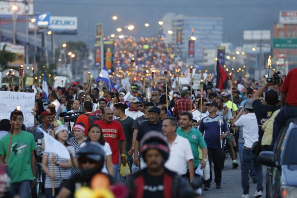 Indignados: líderes de Libre intentan dividir el movimiento