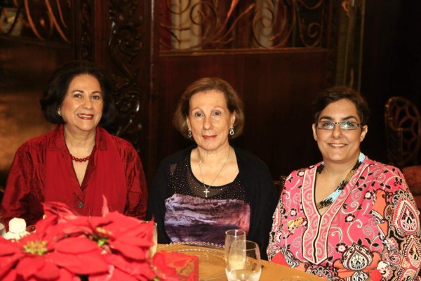 Socias de la Afha comparten en agradable cena