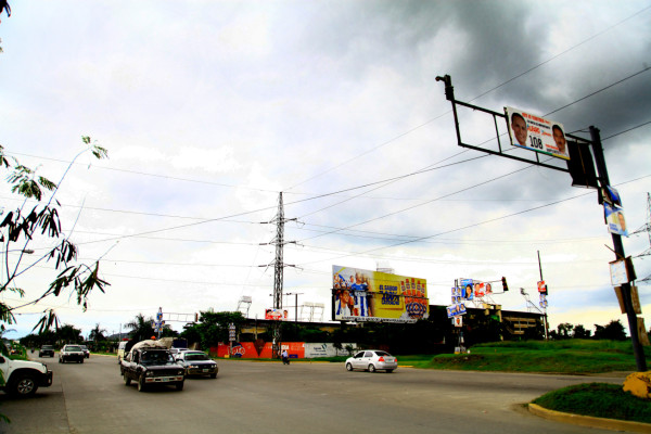 Peligro en las calles por 12 semáforos dañados en San Pedro Sula