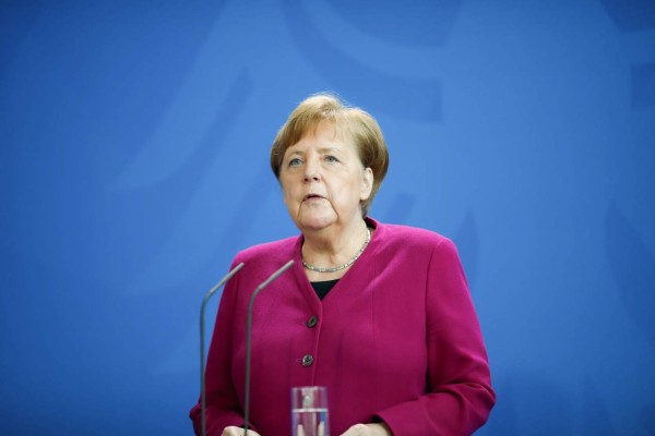 Merkel pide paciencia y disciplina ante el confinamiento en Alemania