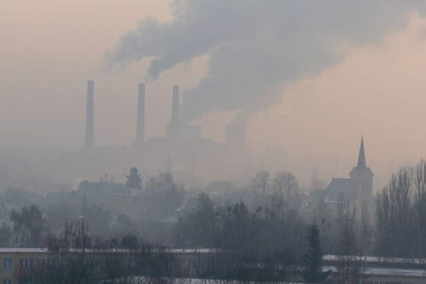 ¿El aire contaminado con smog podría aumentar el nivel de ansiedad?