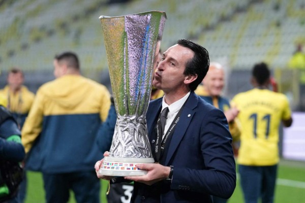 Unai Emery agranda su leyenda en la Europa League tras título del Villarreal