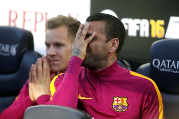 Dani Alves contesta a sus críticos con otro mensaje en Instagram