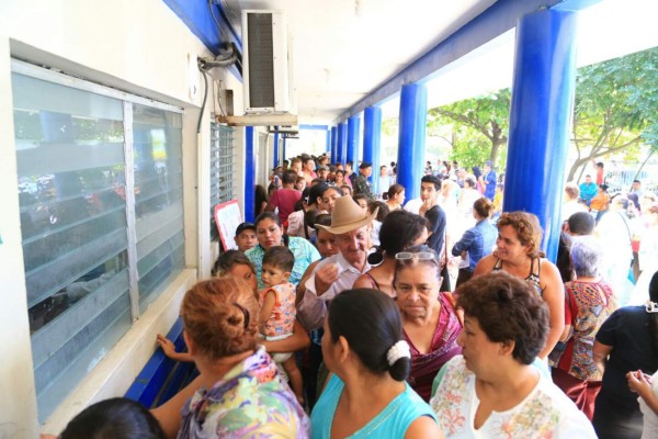 Miles recibieron atención gratis en megabrigada médica