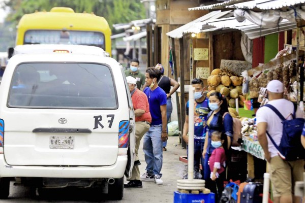 En buses urbanos no respetan las medidas de bioseguridad