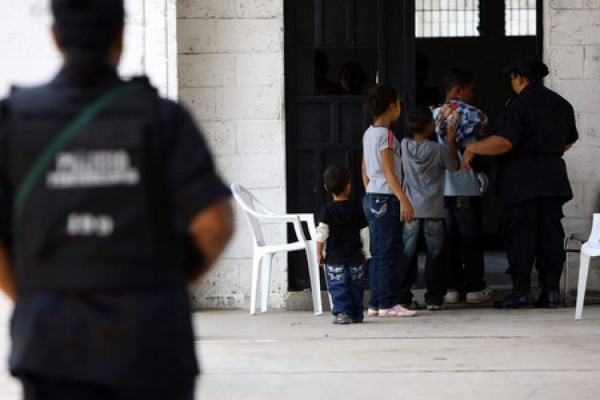 Unos 32 menores viven con sus madres en la cárcel