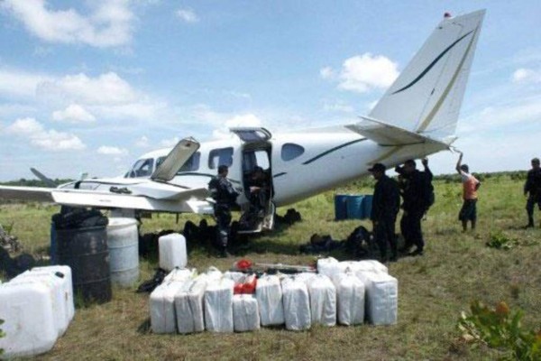 Reportan aterrizaje de narcoavioneta en Honduras