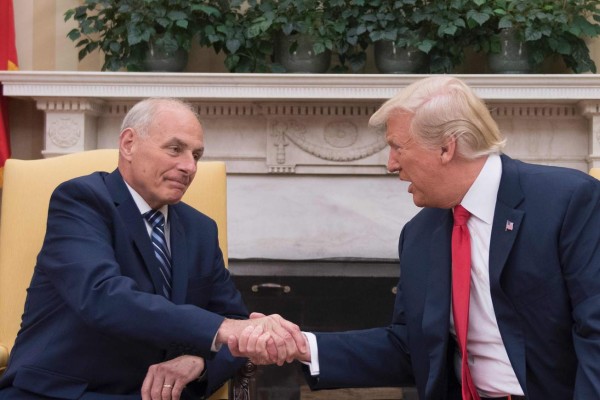 Kelly comienza a poner orden en la Casa Blanca