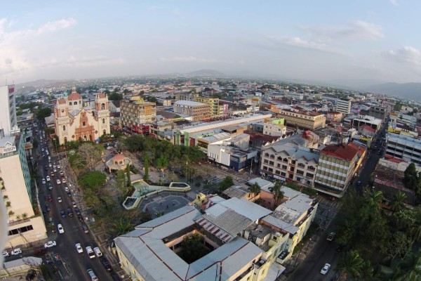 Buscan alternativas para mejorar la movilidad urbana y transporte público