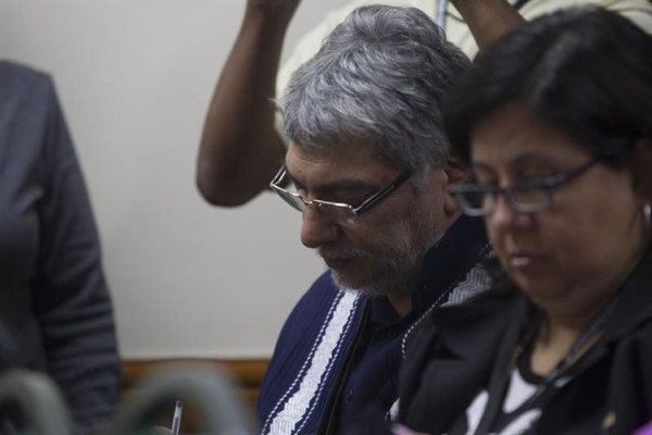 Fernando Lugo confía que elecciones de Honduras serán 'una fiesta democrática'