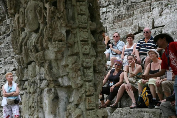 EUA renueva alerta de viaje, pero admite baja de homicidios