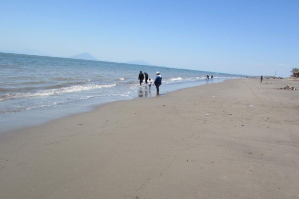 Playas del sur encantarán a unos 700,000 turistas en Semana Santa