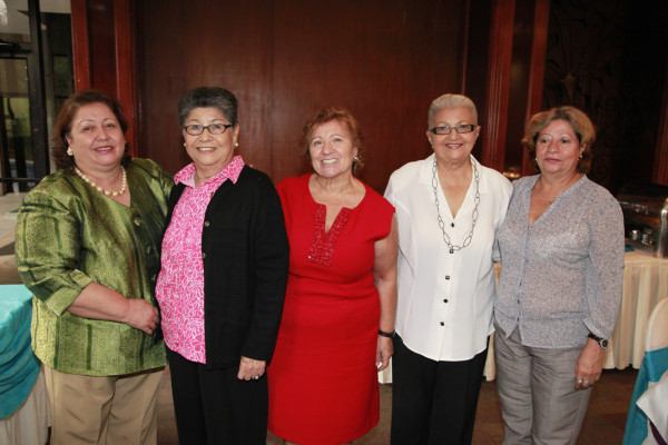 El enfoque es el altruismo total