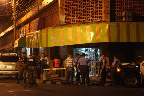Ultiman a administradora de una tienda en San Pedro Sula