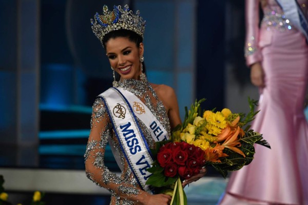 Thalía Olvino gana la corona del Miss Venezuela 2019