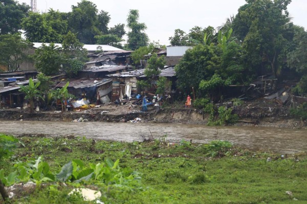 Por lluvias cierran paso de vados y planchas en San Pedro Sula