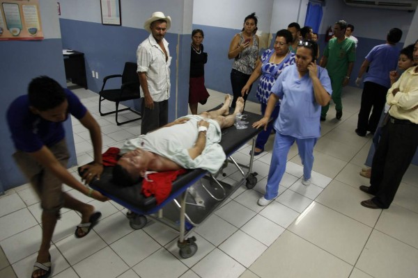 Hieren a director de escuela de La Ceiba