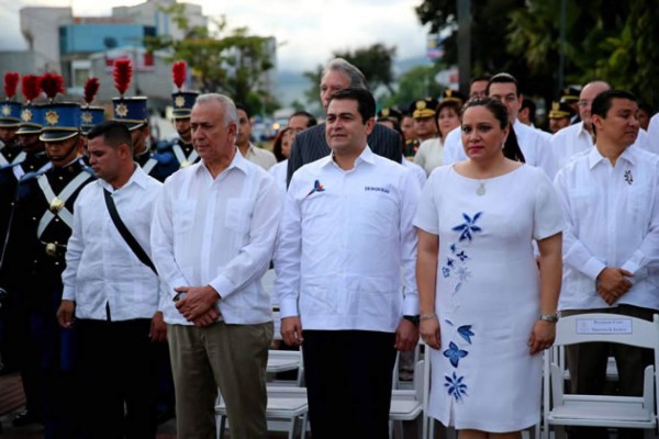 Desde muy temprano se iniciaron actos del 193 Aniversario de Independencia Patria