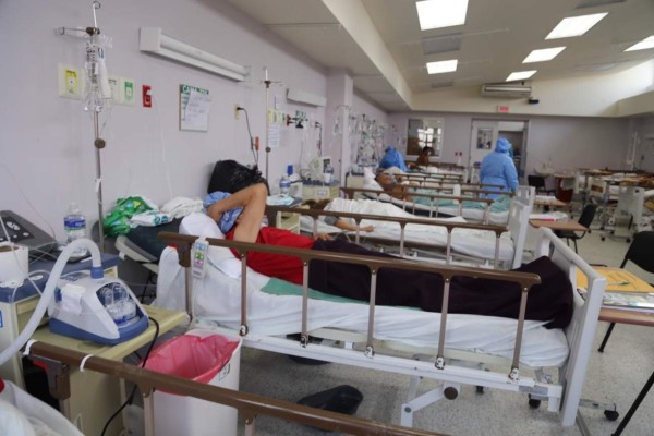 Hospitales San Felipe y el Tórax están a un 50% de su capacidad