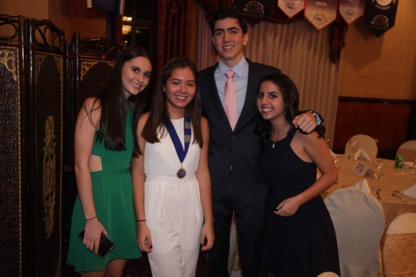 Bulldog Award 2016 de la Escuela Internacional Sampedrana