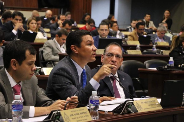 Aprueban amnistía en nuevo Código Tributario