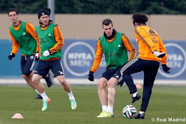 Ancelotti descarta a Bale por no estar al 100%