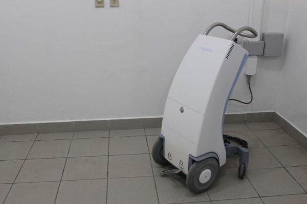 Hospital San Felipe contará con moderno equipo contra el cáncer