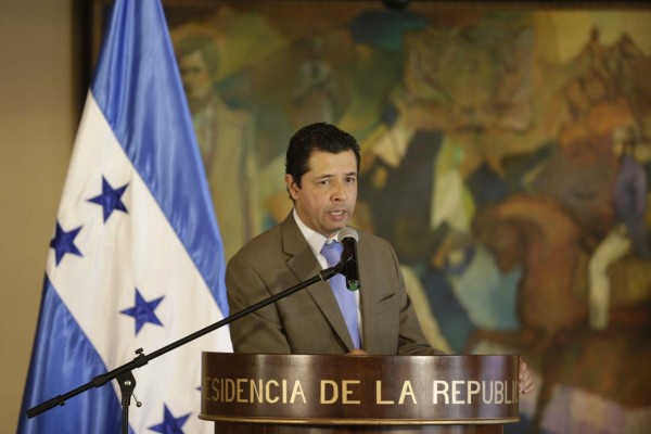 Investigan alza en precio del cemento