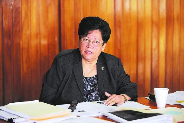 'Nadie tiene derecho de matar a nadie': Interventora del IHSS