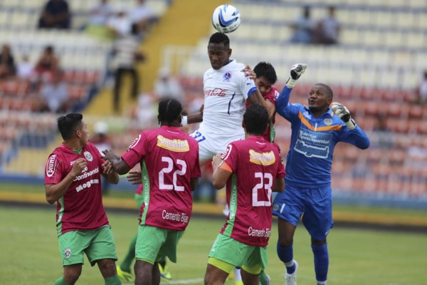 El campeón Olimpia resurge con una goleada al Marathón
