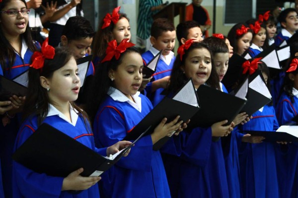 Al unísono promueven la bondad en Navidad